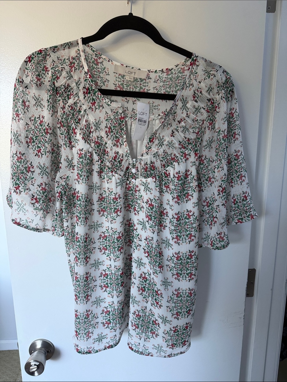 LOFT White Floral Ruffled V-Neck Blouse